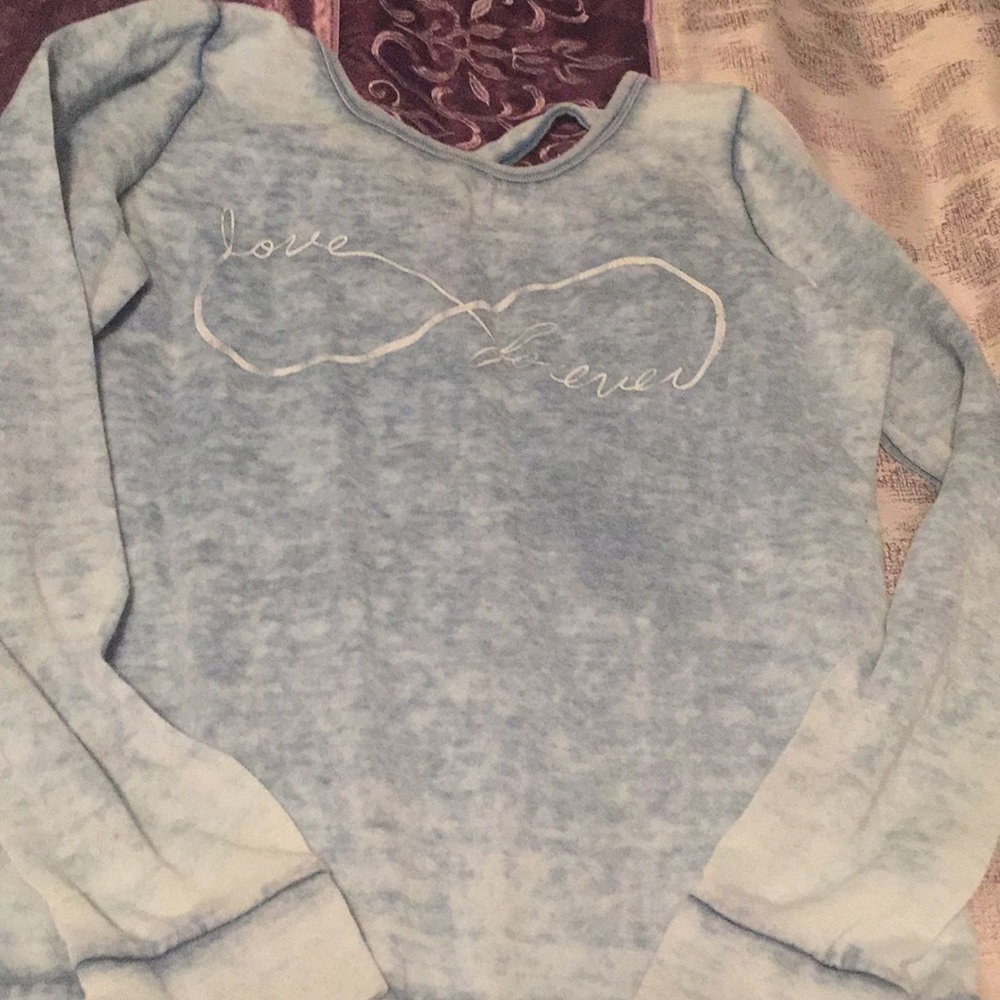 Long sleeve top